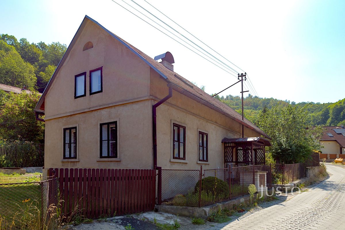 Prodej rodinného domu 116 m², pozemek 712 m²